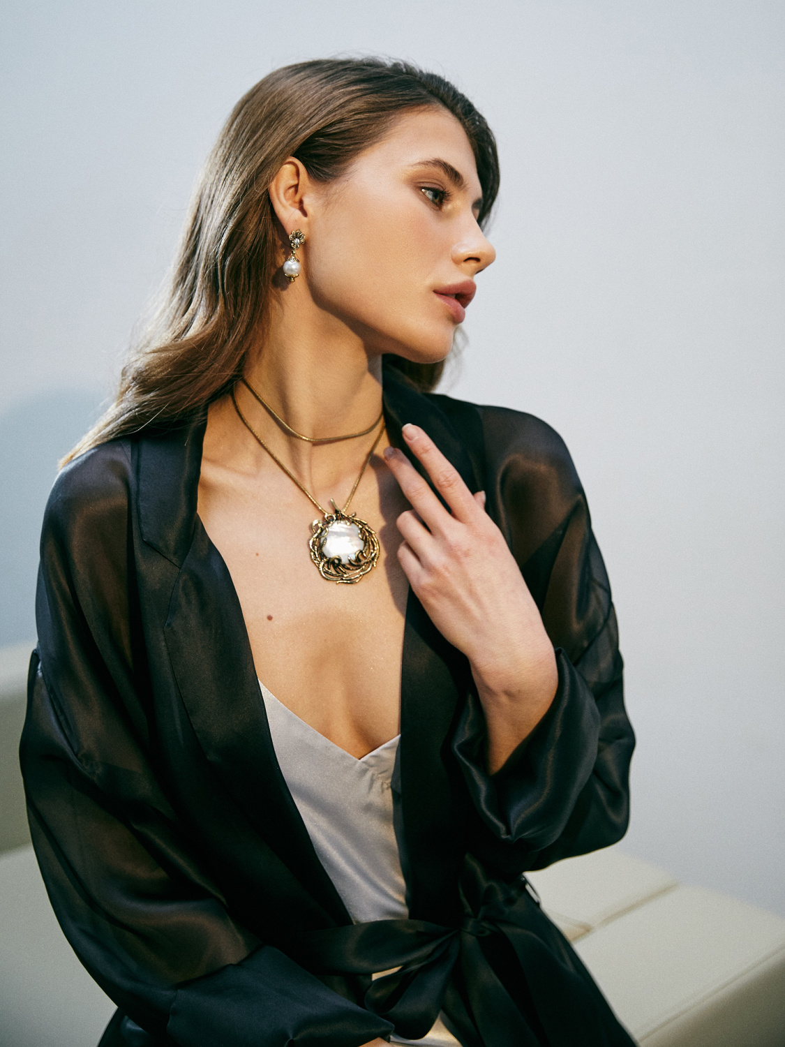 CO2907 PEARL Necklace/Broosh Piuma di Fenice Fiore di Firenze