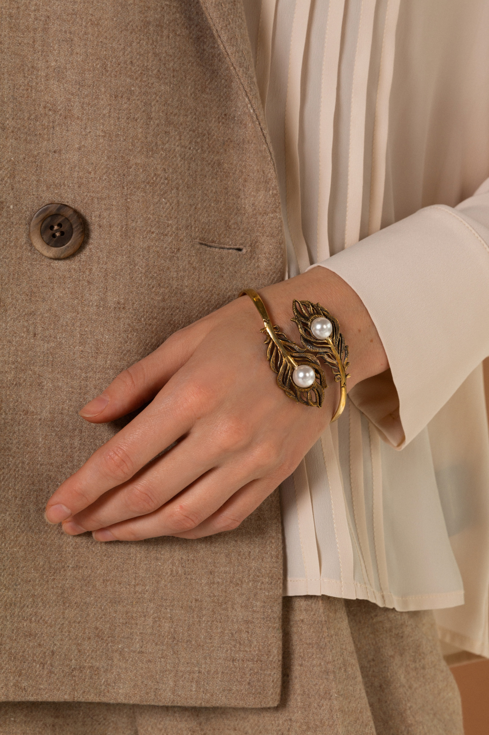 BR2907 PEARL Bracelet Piuma di Fenice Fiore di Firenze