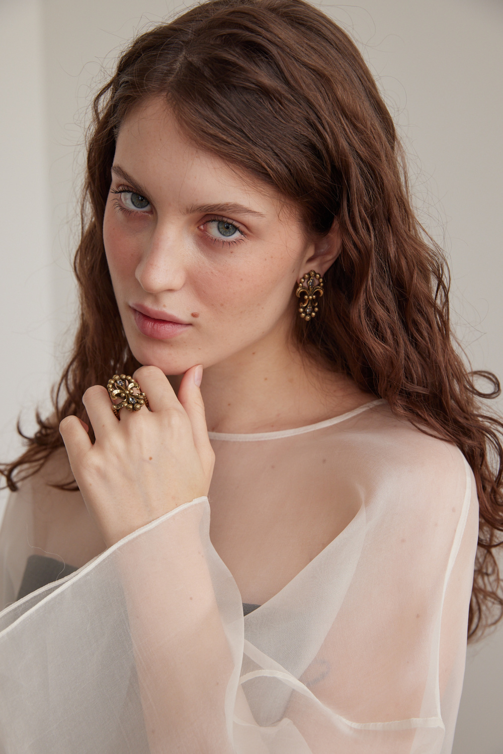 OR05025 Earings IRIS ARALDICO NOVA Fiore di Firenze