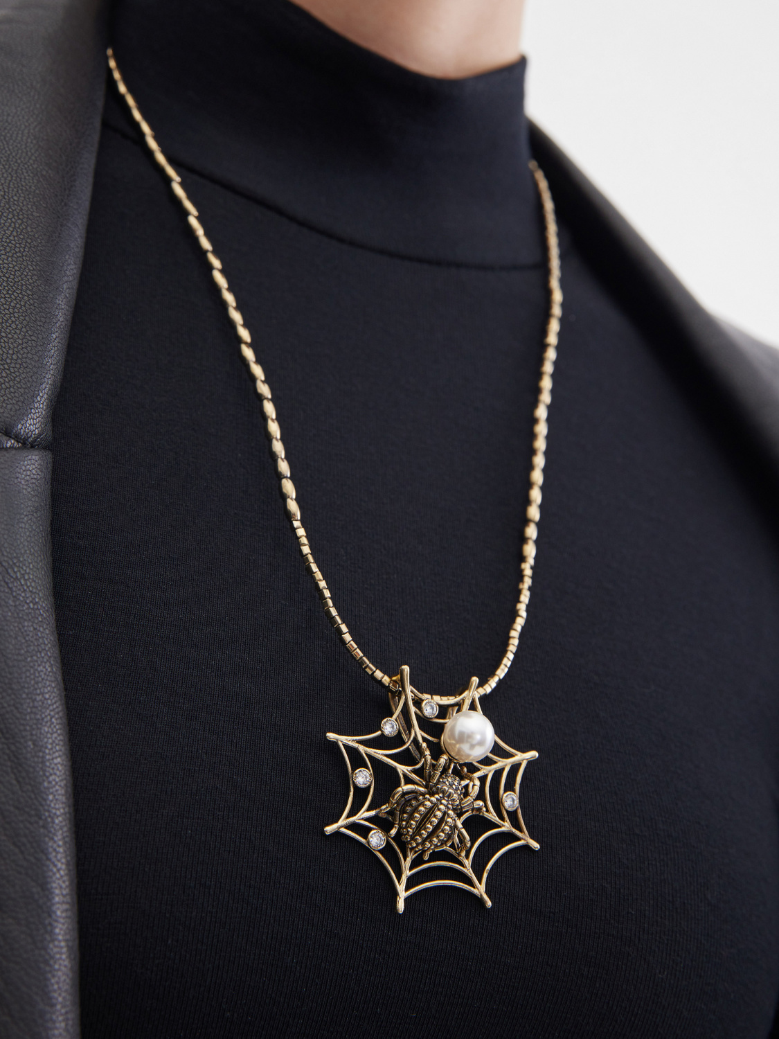 CO2214 Necklace REGNO DEI RAGNI  Fiore di Firenze